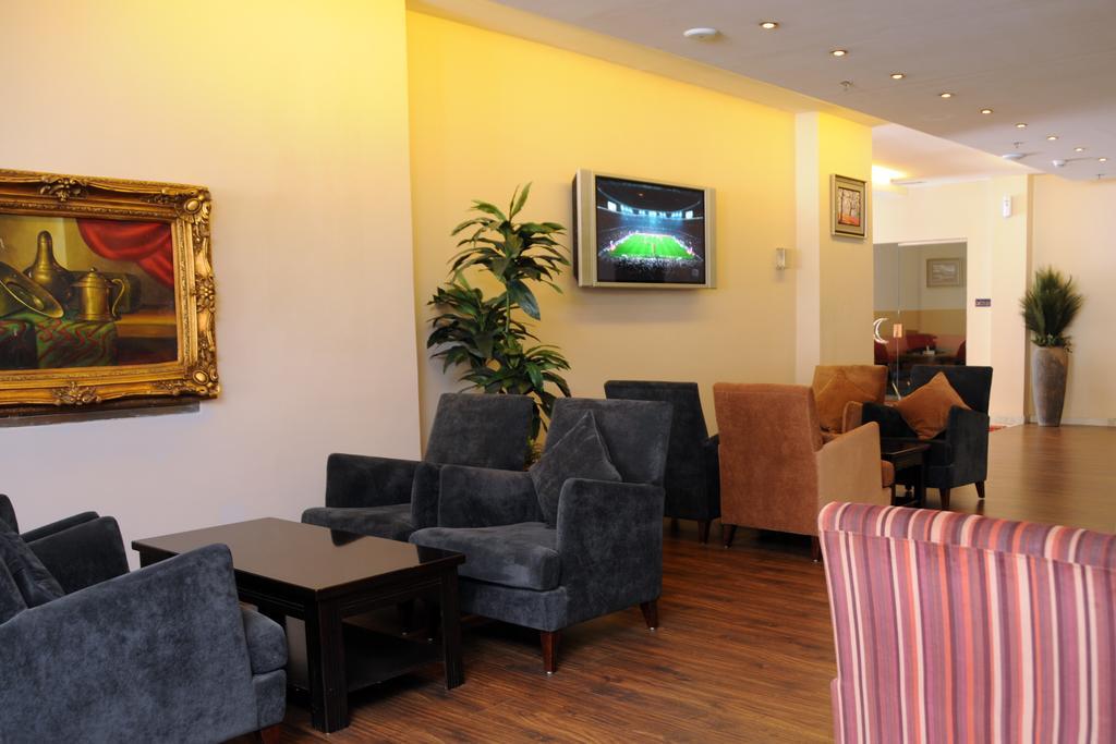 Hala Hotel Ал Хубар Екстериор снимка