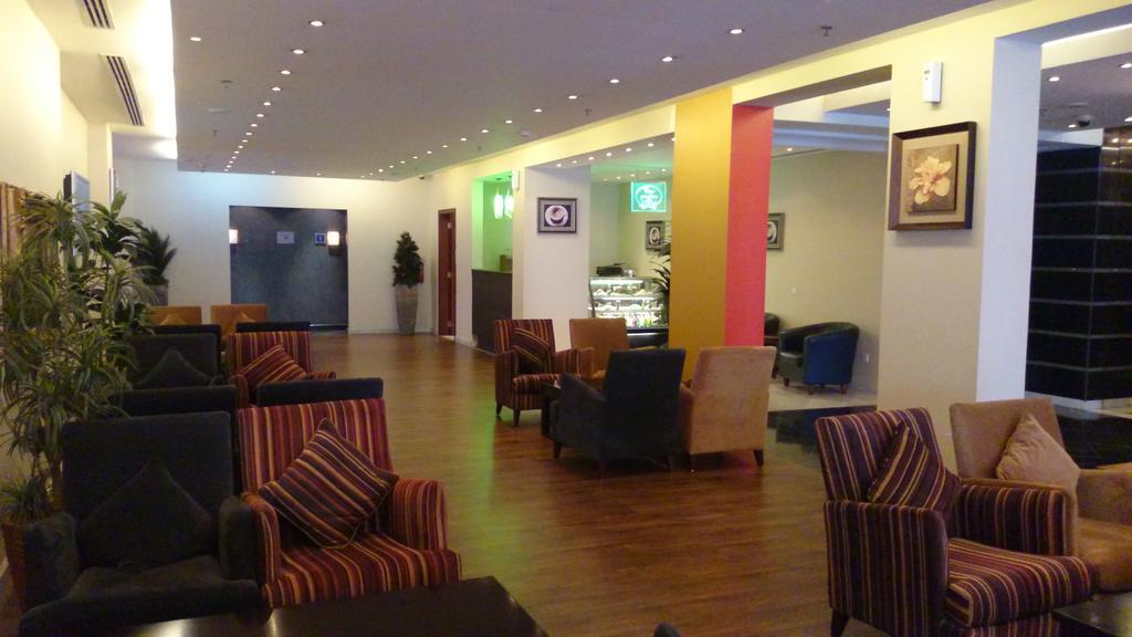 Hala Hotel Ал Хубар Екстериор снимка