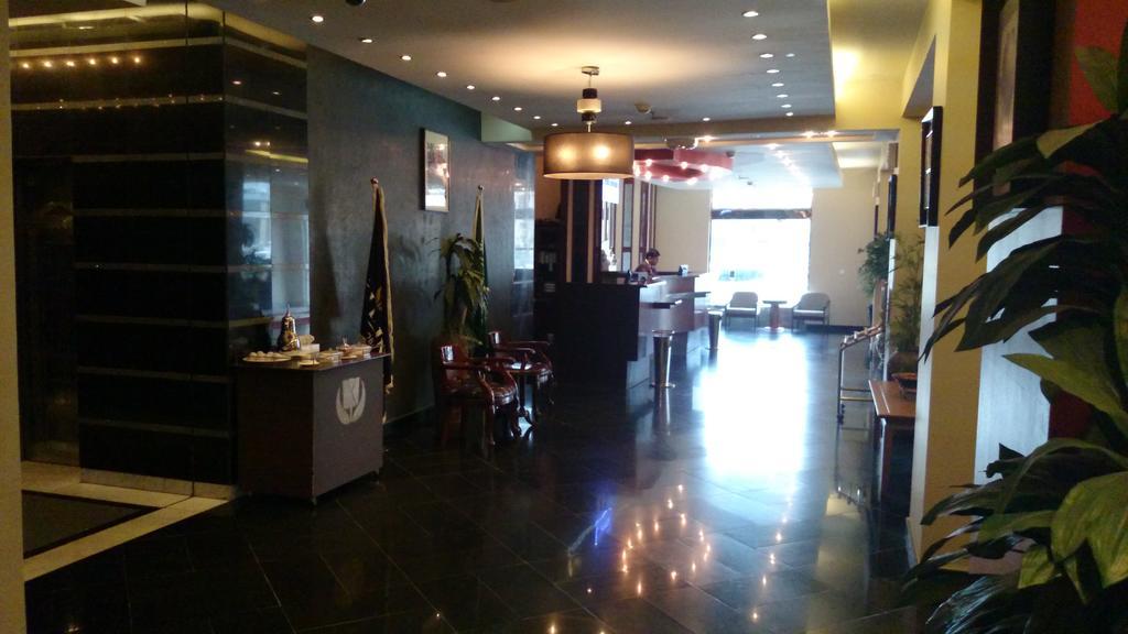 Hala Hotel Ал Хубар Екстериор снимка