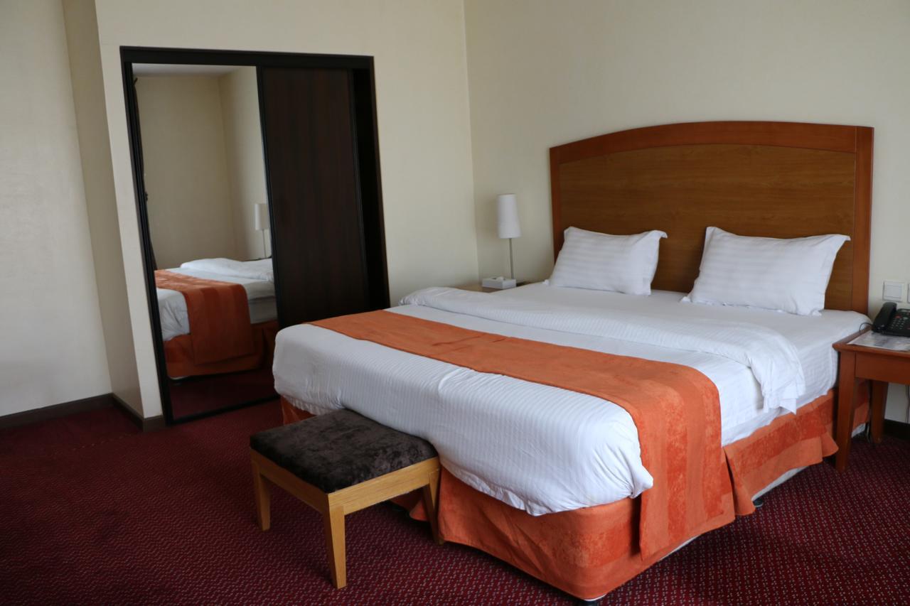 Hala Hotel Ал Хубар Екстериор снимка