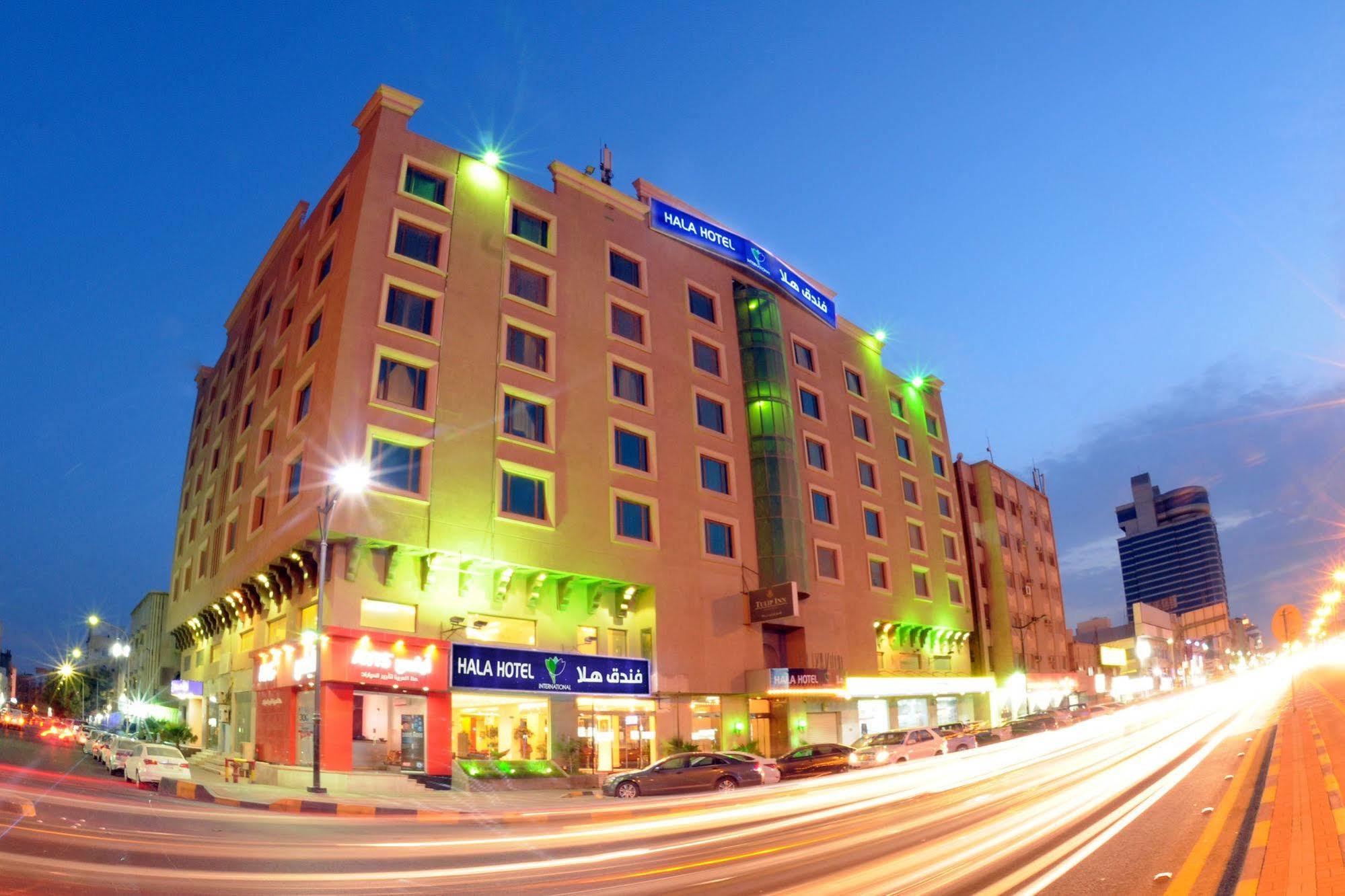Hala Hotel Ал Хубар Екстериор снимка
